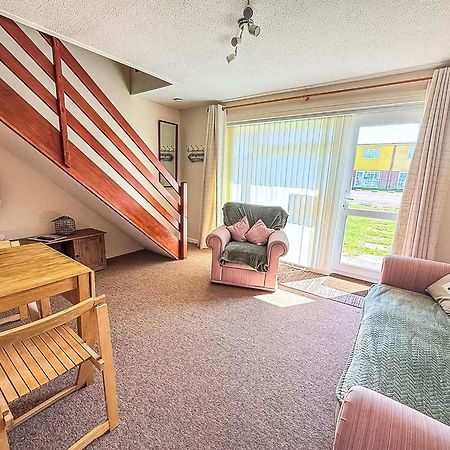 Lovely 4 Berth Chalet To Hire In Hemsby Nearby The Beach Ref 18177B Exterior foto