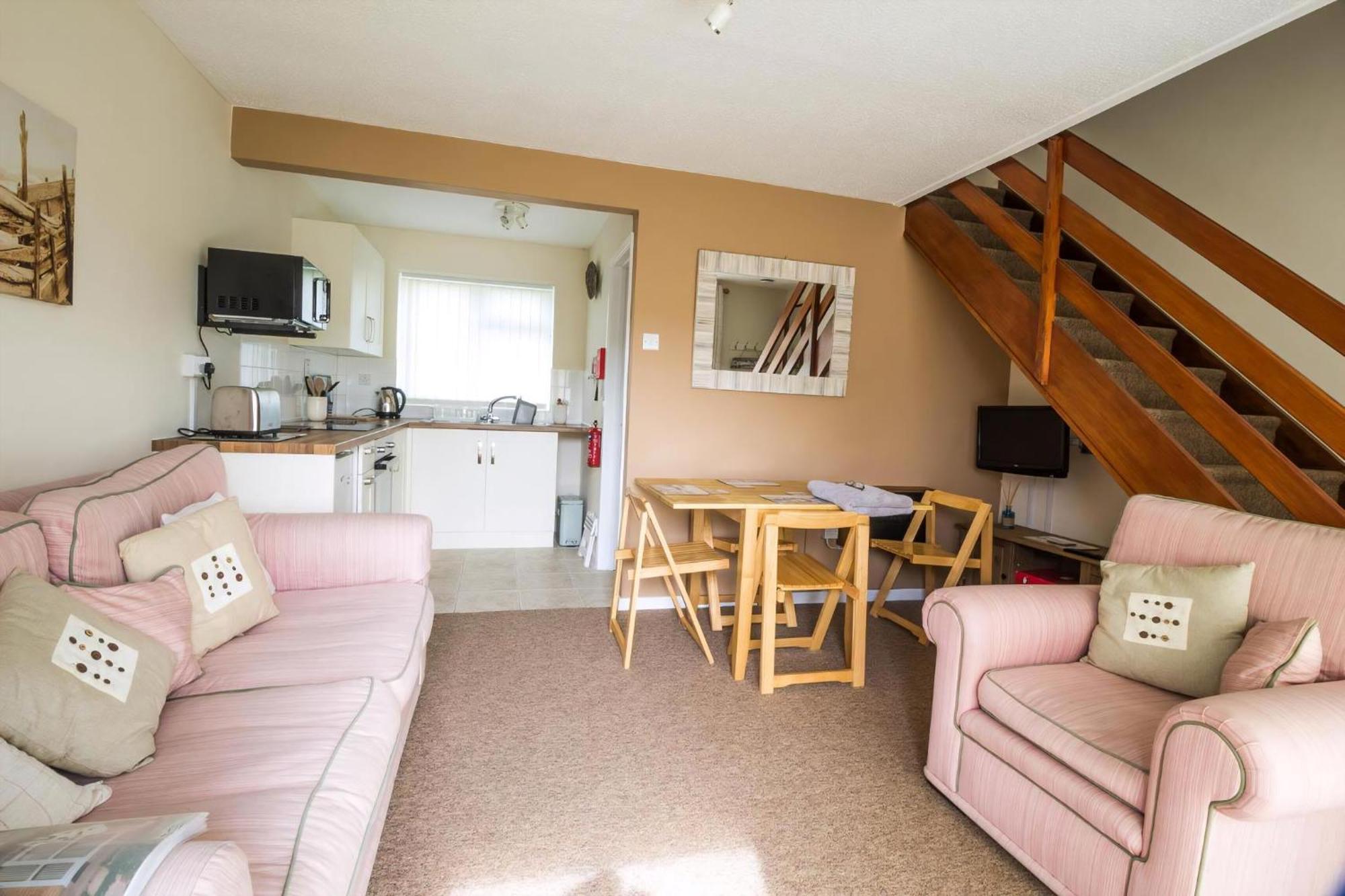 Lovely 4 Berth Chalet To Hire In Hemsby Nearby The Beach Ref 18177B Exterior foto
