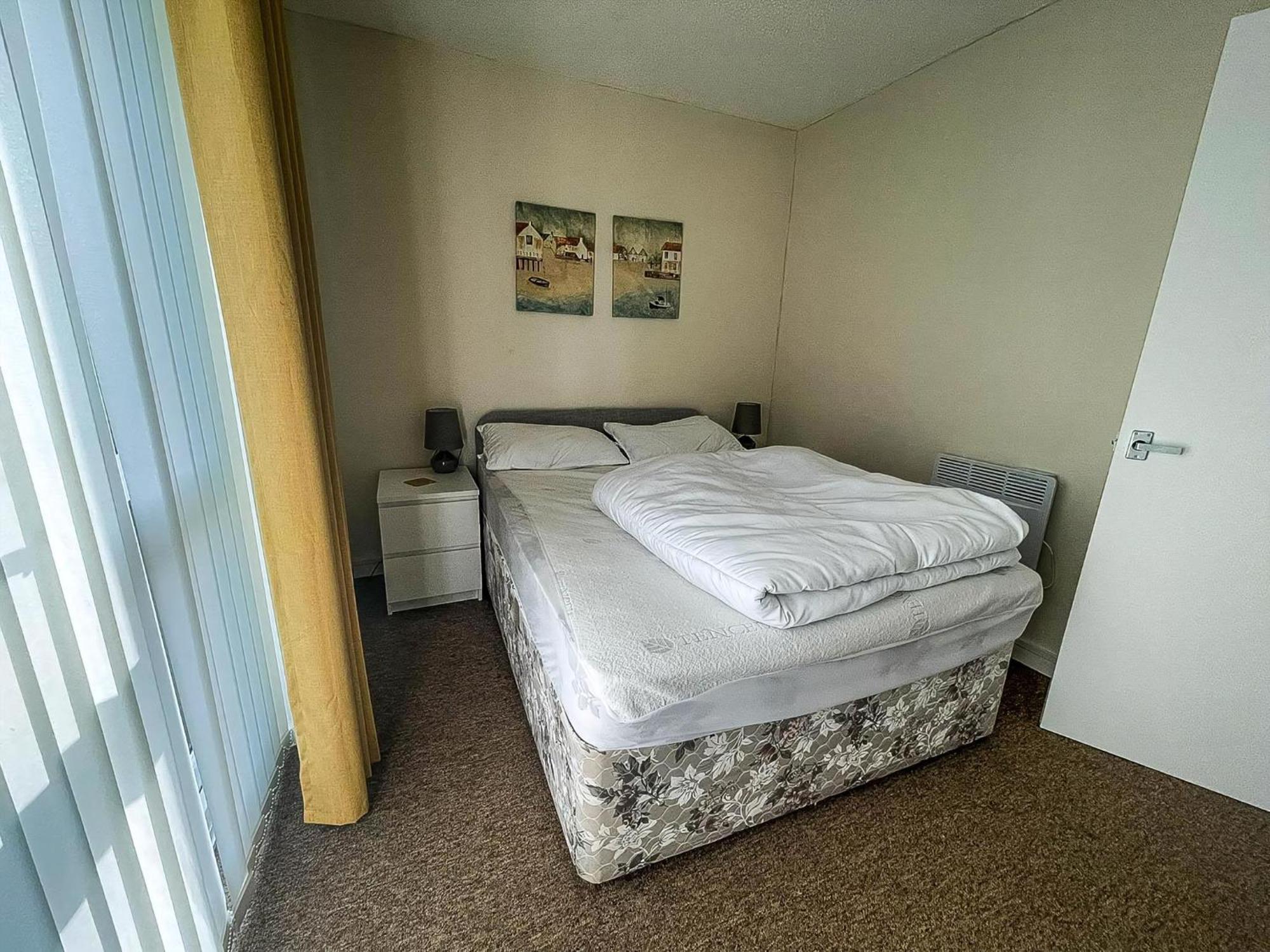 Lovely 4 Berth Chalet To Hire In Hemsby Nearby The Beach Ref 18177B Exterior foto